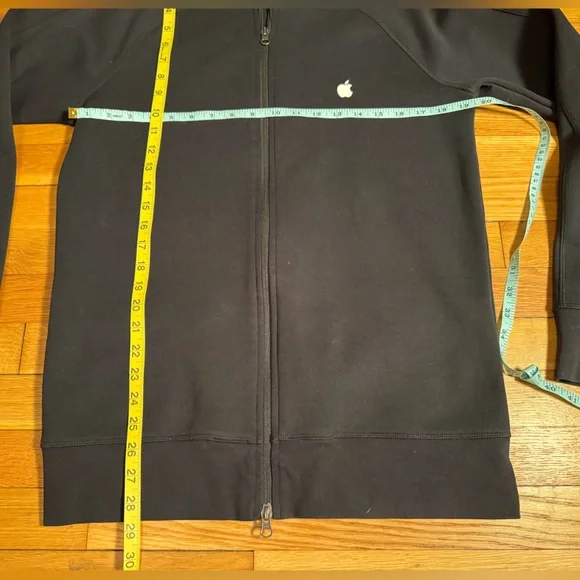 Apple Employee Black Jacket - Picture 2 of 6